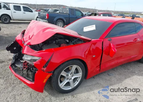 2022 Chevrolet Camaro Rwd 1Lt from USA, damaged, VIN 1G1FB1RX2N0118691